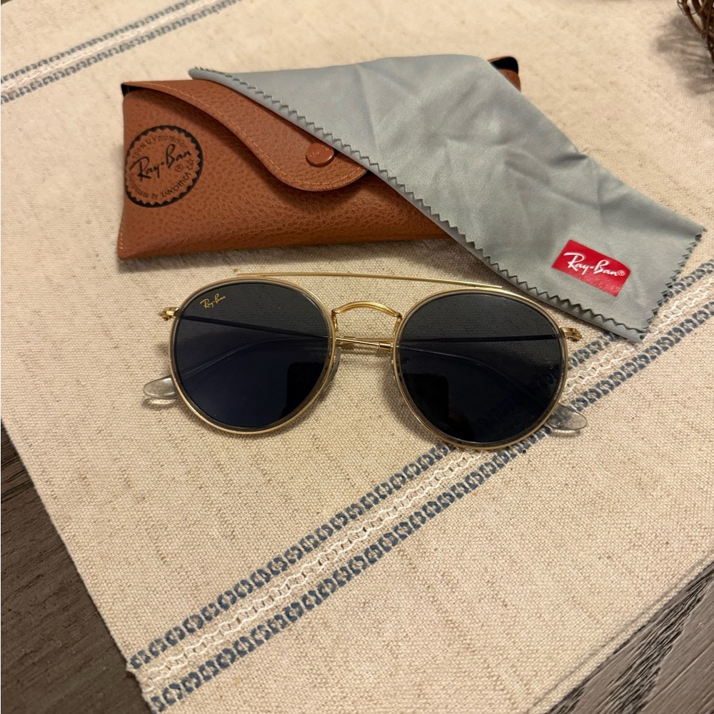 Ray Ban
